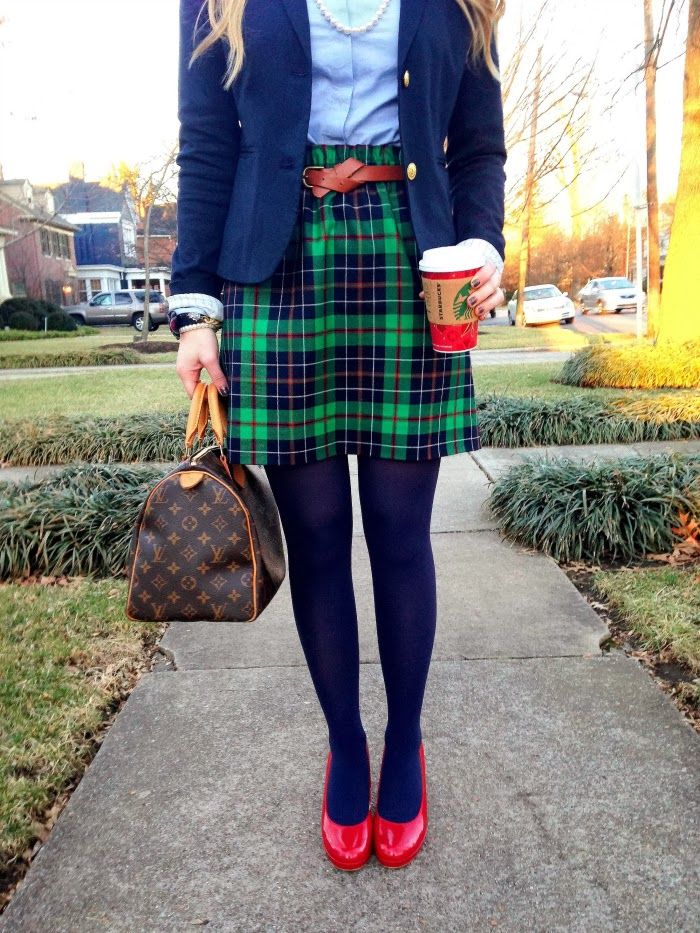 Blair Waldorf In Plaid, Colored Tights, And Bright Red Heels Pictures