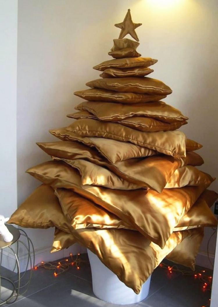 pillow christmas tree