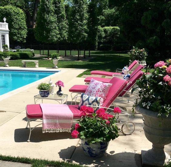 Pink Cushions For Outdoor Patio Pictures, Photos, and Images for