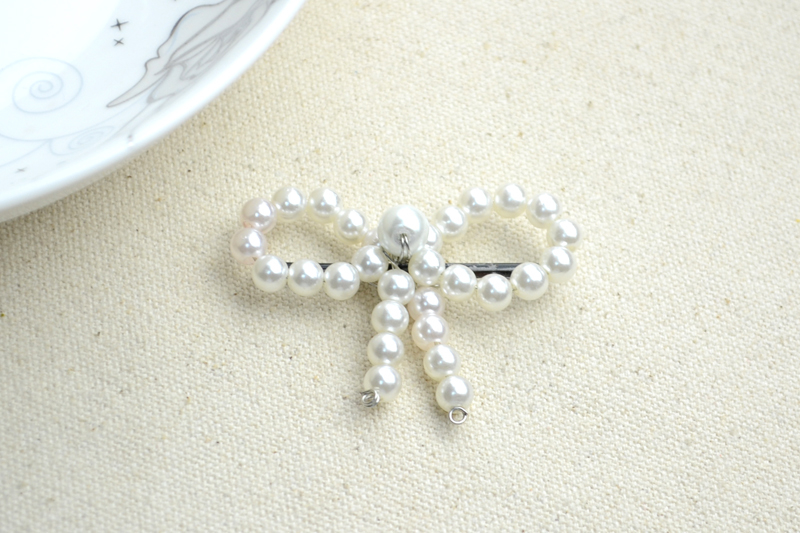 Pearl Bow Hair Accessories For Girls Pictures, Photos, and Images for