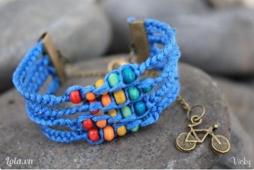 Beaded Friendship Bracelet Tutorial