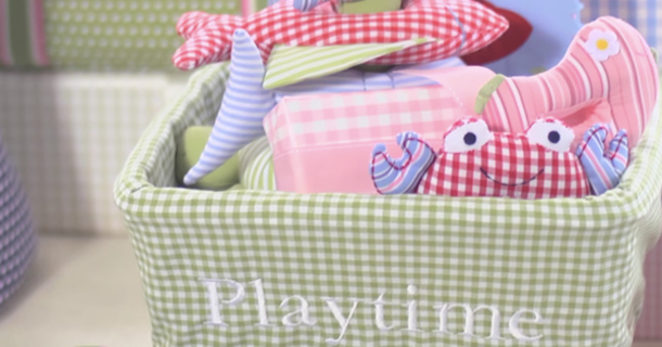 How to Gift Baskets for a Baby Shower for Twins