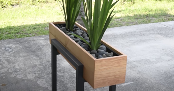 How to make a Modern Planter Box - DIY Garden Ideas