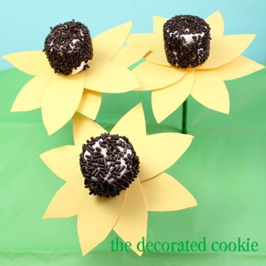 Sunflower marshmallow pops