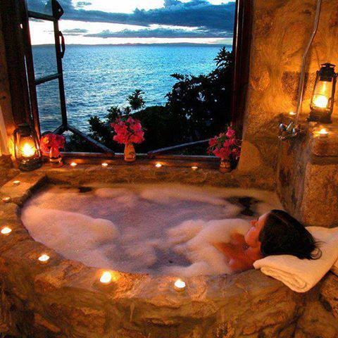 Stunning Bathroom View, Capri, Italy