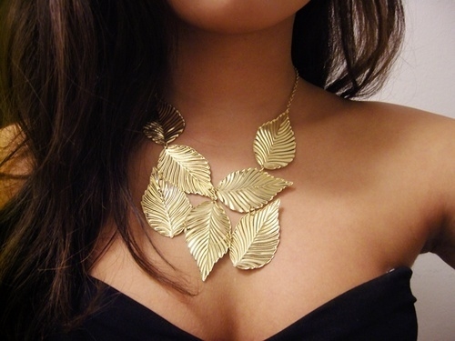 Gold leaf necklace