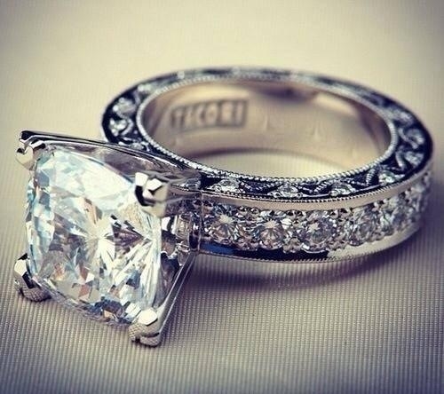 Square Diamond ring
