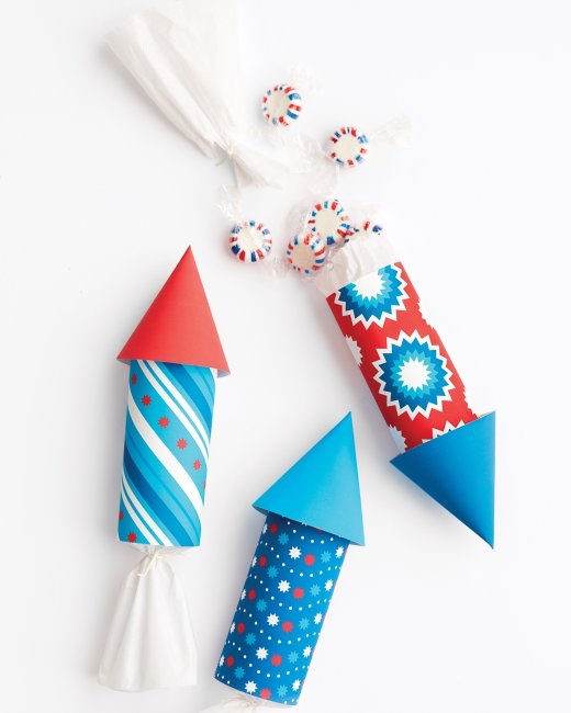 Rocket favor packaging