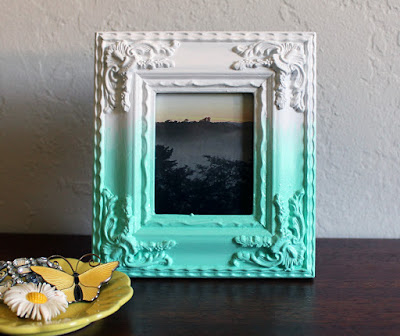 Ombre photo frame