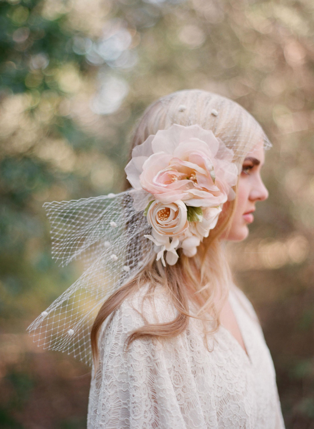 Bridal bandeau veil