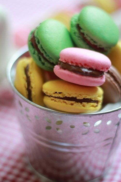 Chocolate macaroons Chocolate macaroons
