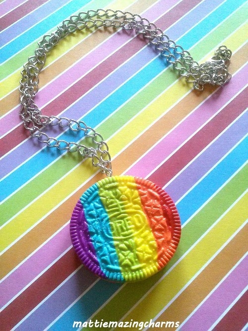 Colorful oreo necklace Colorful oreo necklace