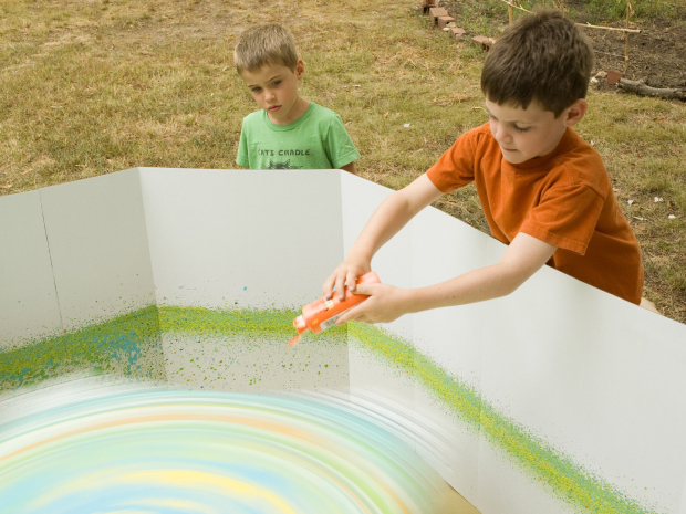 Giant spin art