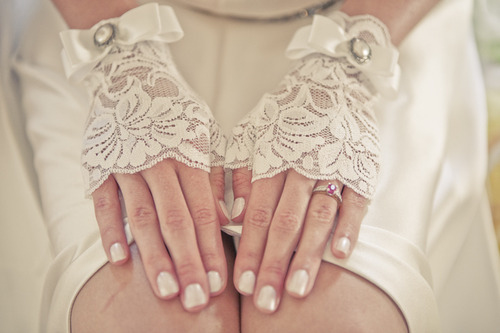 Brides Hands