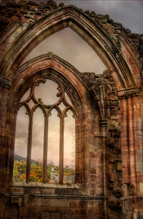 Peering through time Peering through time