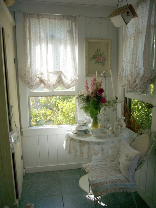 Vintage sitting room