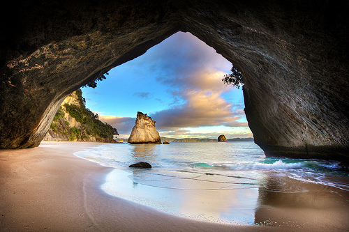 Cathedral Cove Sea Cave, Scotland Cathedral Cove Sea Cave, Scotland