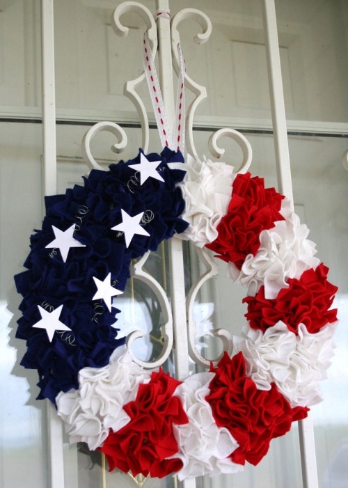 DIY Felt 4th of July Wreath
