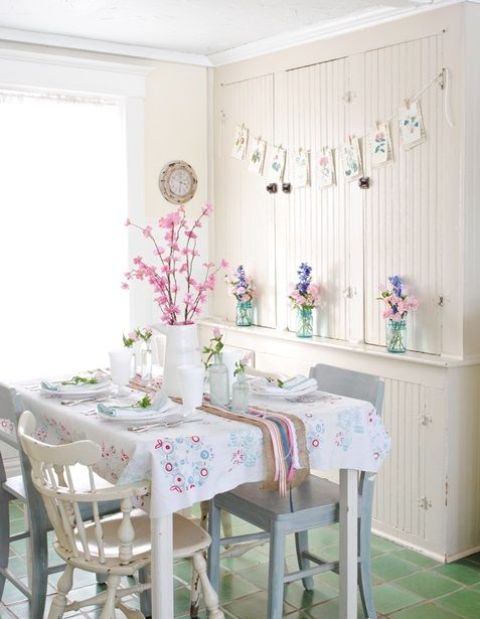 Pretty Vintage Dining Area