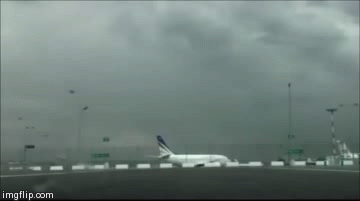 Wait wait for it Kaboom Airport games