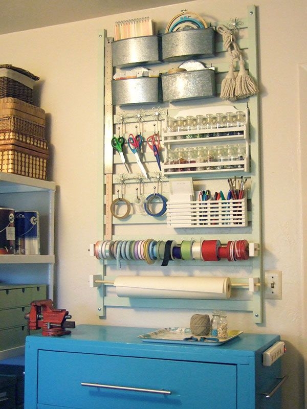 Wall organizer Wall organizer