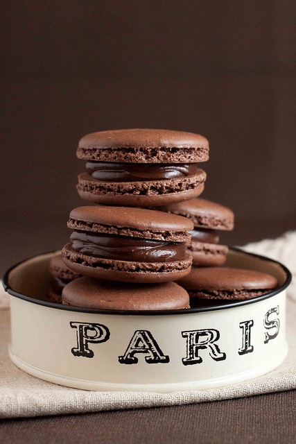 Chocolate macaroons