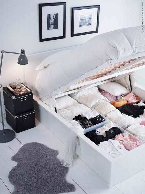 Bed organizer Bed organizer