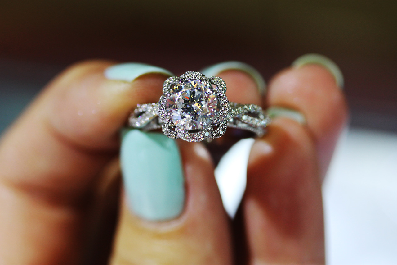 Diamond ring Diamond ring