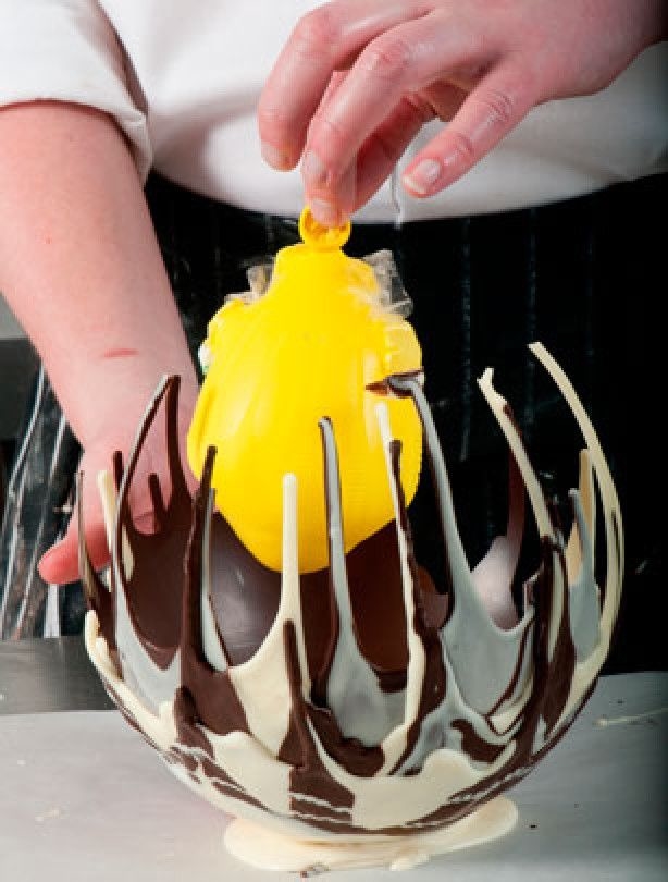 DIY chocolate bowl