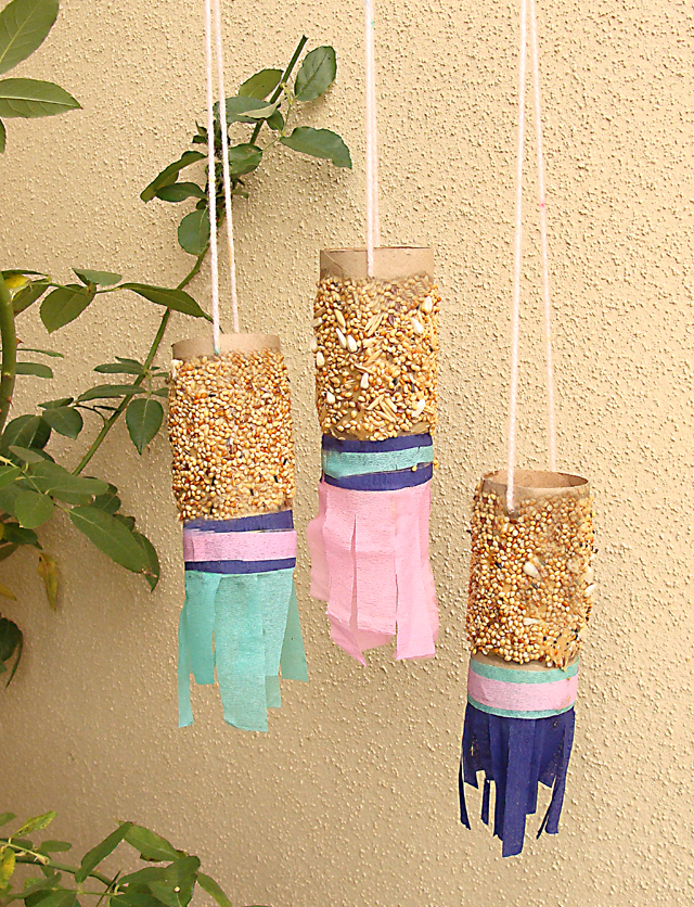 Bird feeder Toilet Paper Tube Craft
