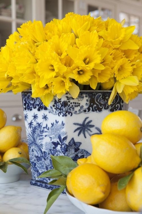 Yellow centerpiece Yellow centerpiece