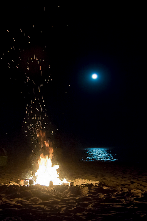 Blue moon bonfire Blue moon bonfire