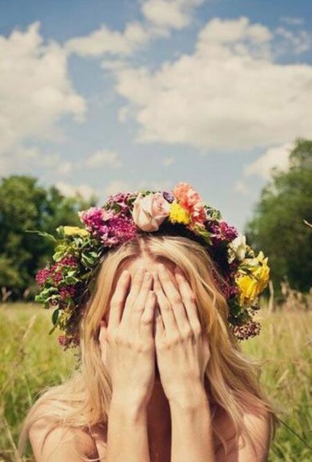 Flowers in her hair Flowers in her hair