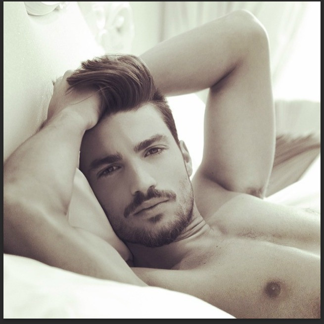 Mariano Di Vaio Mariano Di Vaio