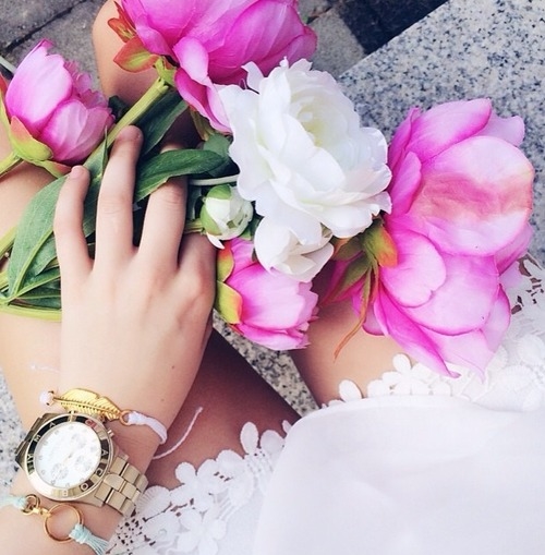 Floral lace shorts and bouquet