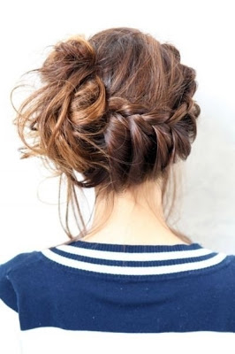 Messy braid Messy braid