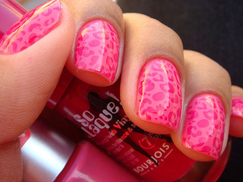 Pink Animal Print Nails Pink Animal Print Nails