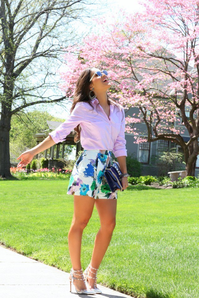 Floral Shorts with Pink Blouse & High Heels Floral Shorts with Pink Blouse & High Heels