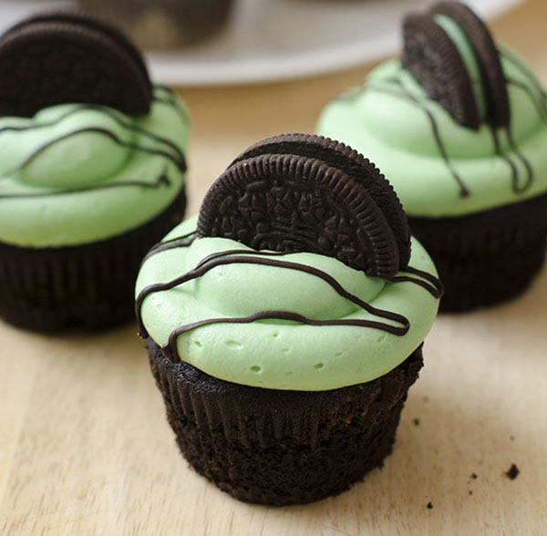 Mint Chocolate Oreo Cupcakes Mint Chocolate Oreo Cupcakes