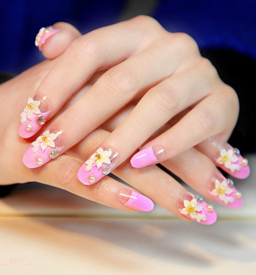 Flower nails