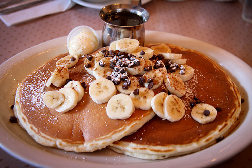 Banana pancakes with chocolate chips