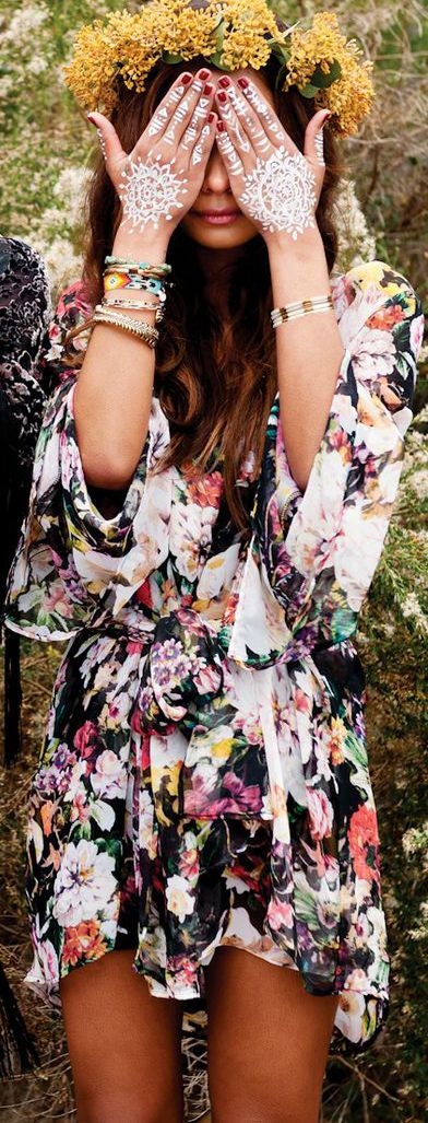 Floral kimono Floral kimono