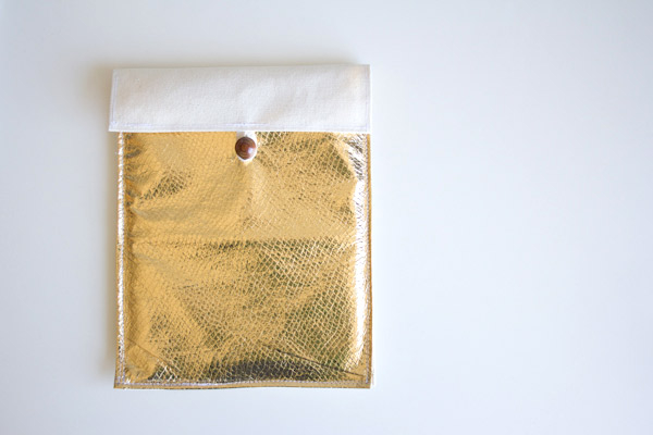 DIY Faux Leather ipad sleeve