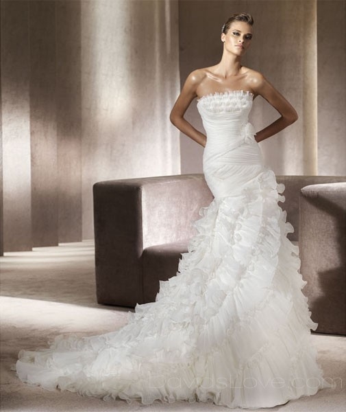 Gorgeous White Wedding Gown with Ruffles Gorgeous White Wedding Gown with Ruffles