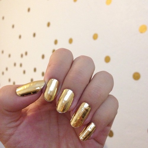 Gold nails