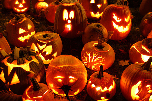 Glowing jack o lanterns