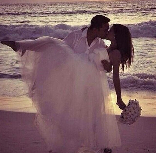 Happy Bride & Groom Happy Bride & Groom