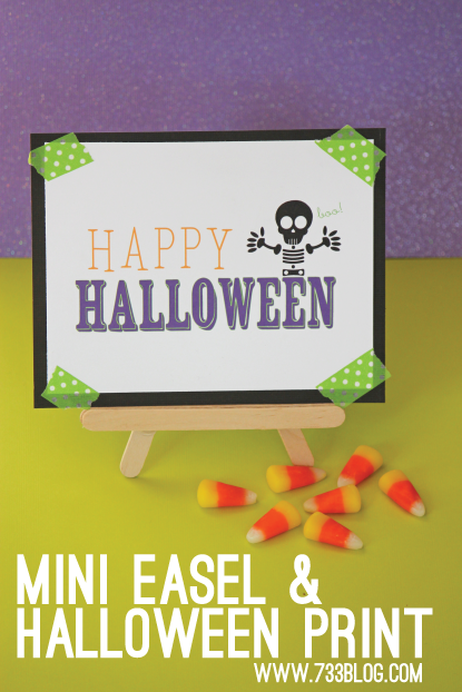 Mini easel and halloween print