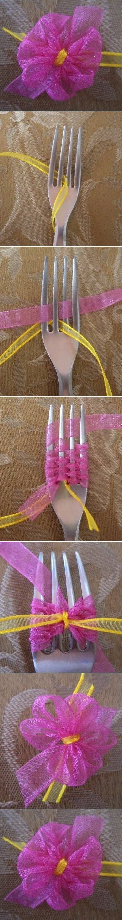 DIY Delicate Bow