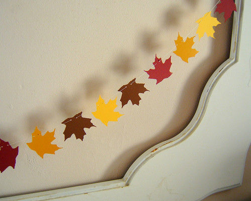 Leaf garland Leaf garland
